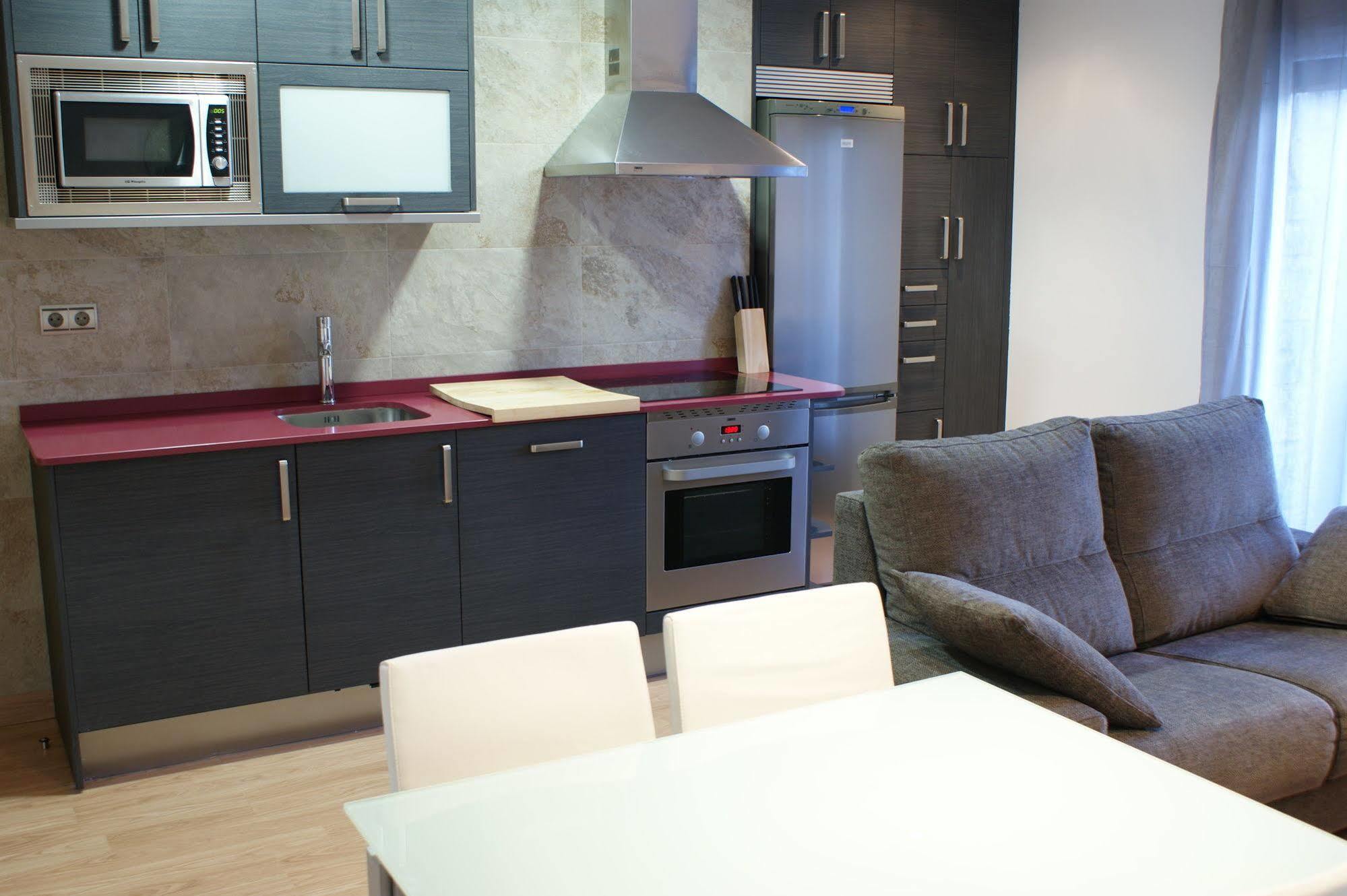 Puerta De Ordesa Garden Apartment Laspuna ภายนอก รูปภาพ